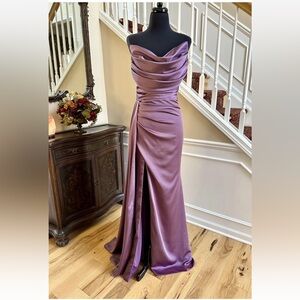 Elegant Strapless Full Length Ruched Detailed Fitted Slit Dress Size S Lavender￼